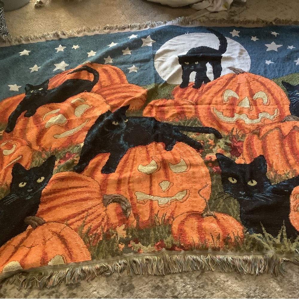 Halloween tapestry blanket black cats